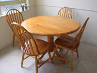 【値下げ】木製テーブル