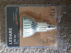 Ikea LAGRA　ランプとLED電球