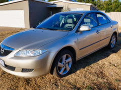 自動車売りた2005 mazda6 2.3L Automat