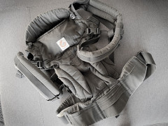 ergo ベビーキャリア＆付属品＄50