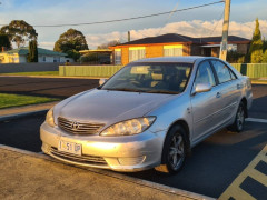 TOYOTA CAMRY 2005 V6 AT