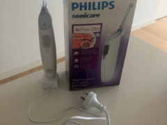 PHILIPS SONICARE 電動エアーフロス