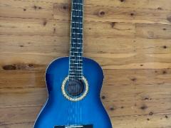 ギターセット（初心者用）をお譲りします。