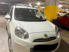 希少！低走行のNissan Micra 2011 Model