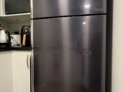 【冷蔵庫】HITACHI 443L ブラック $350
