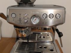 エスプレッソマシン(Breville/400ドル/保証残)