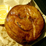 Pie Face のChicken & Mushroom Pie ($4.95)