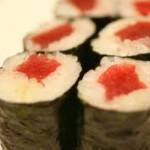 鉄火巻き　　TUNA ROLL