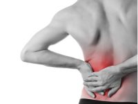 腰の痛みを和らげる6つの方法