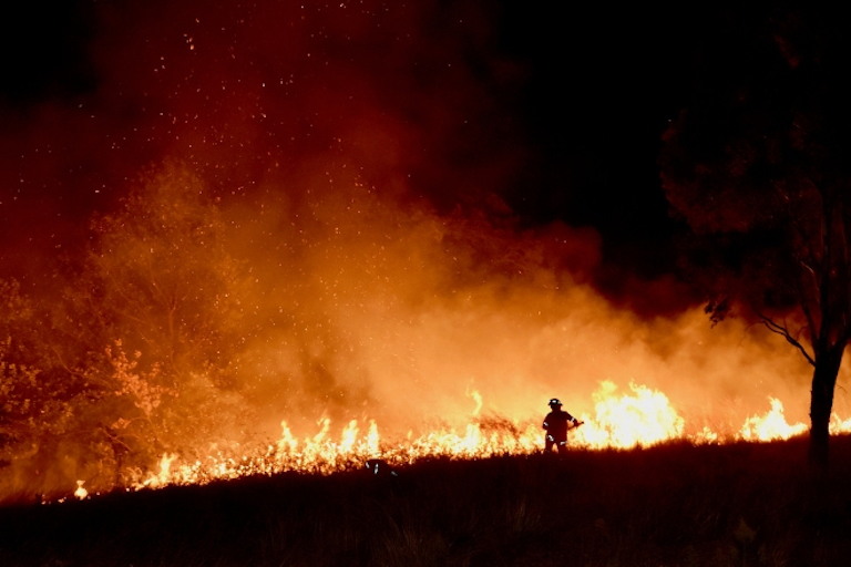 火事 オーストラリア 山 史上最悪のオーストラリア山火事、放火容疑で250人を起訴