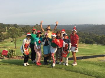 日本人会婦人ゴルフ部12月クリスマスコンペを開催しました