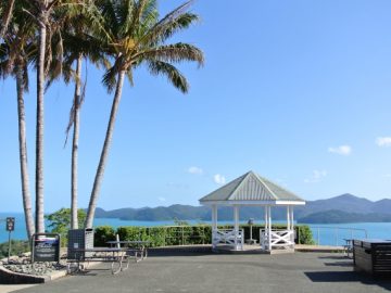 【QLD州の人気高級アイランドリゾートキッチンハンド急募】
