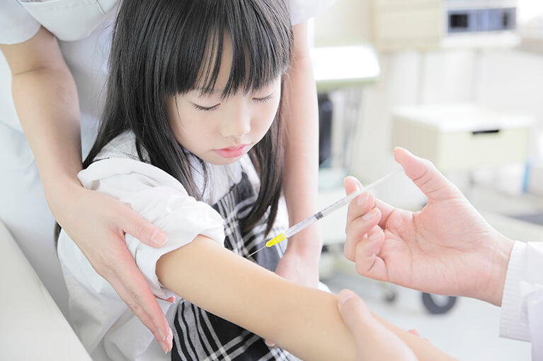 お子様へのインフルエンザ予防接種＆コロナワクチン接種について
