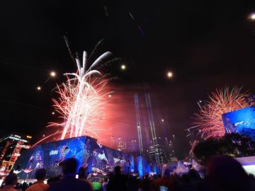 メルボルンの他宗教を祝うブッダの日のフェスティバル