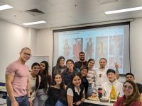 発音とコミュニケーションの上達ができるコースも週$180～⁈