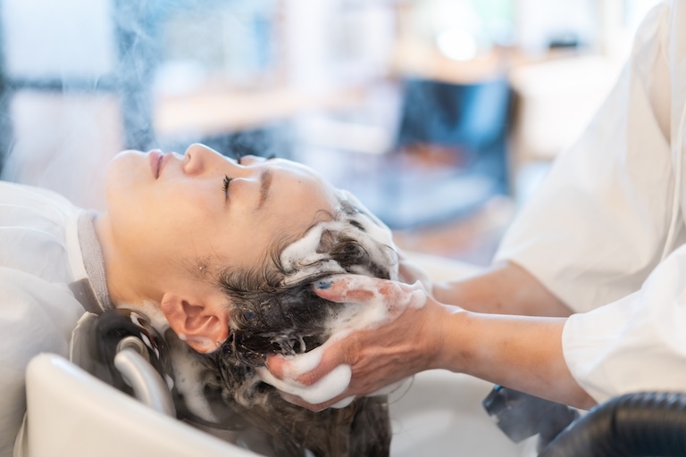 【割引あり】髪も頭皮もご褒美タイム！手軽に贅沢ケア体験