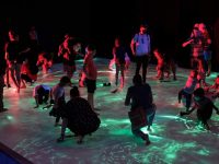 キッズも“光のアーティスト”に！没入型アート体験