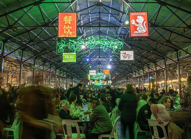 水曜夜はここ！アジアの味が揃うナイトマーケット