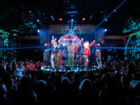 シドニーで再演！サーカス×キャバレーの話題作「La Ronde」