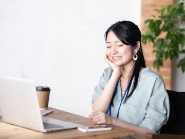 「噛むと歯が痛い」シドニーで歯医者に行くべきケースとは？